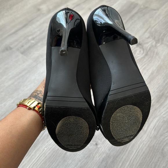 Black Nine West Platform Heels - Picture 3 of 5